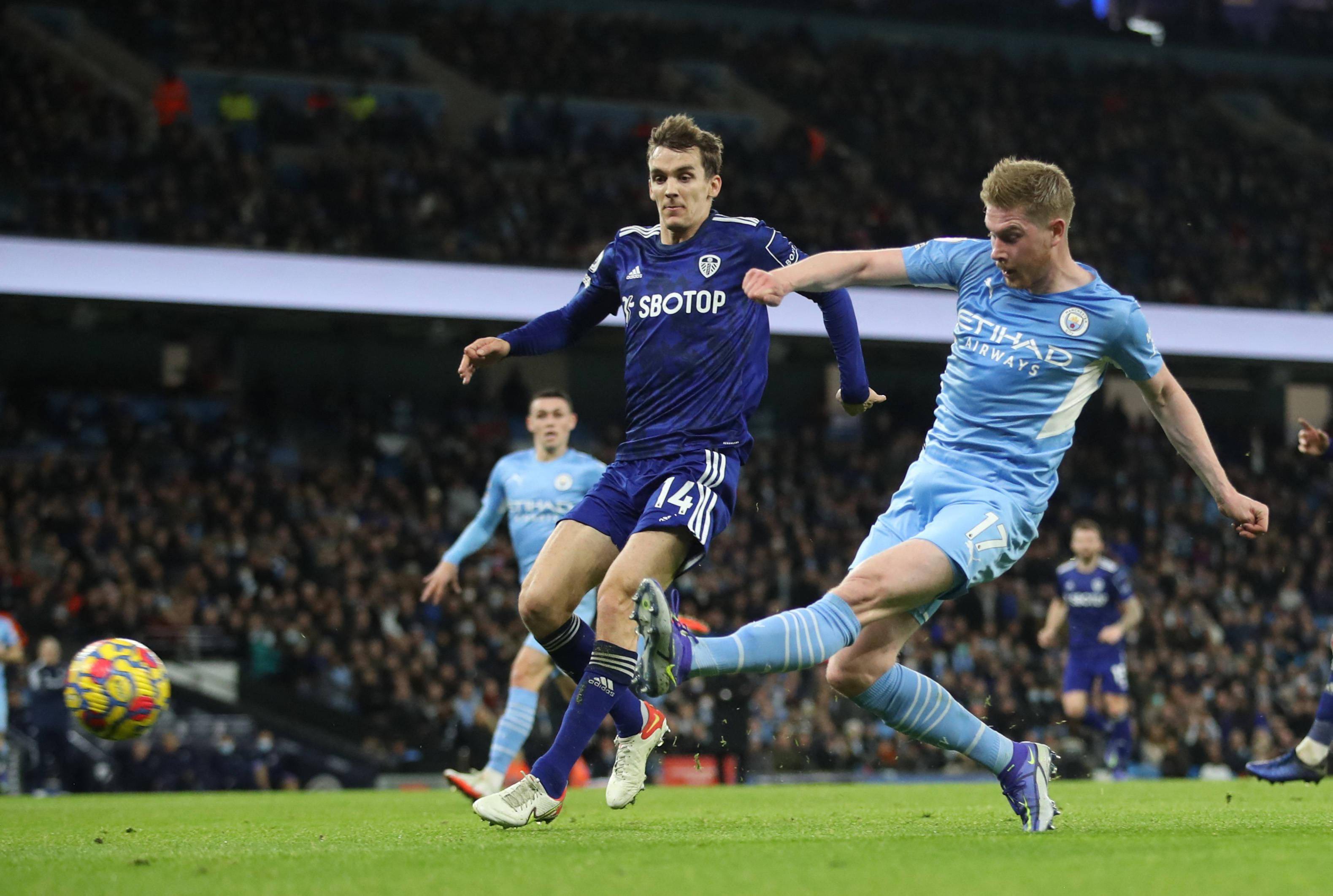 曼聯5月／6月最佳球員候選名單揭曉：卡塞米羅、B費和萬-比薩卡爭奪榮譽.